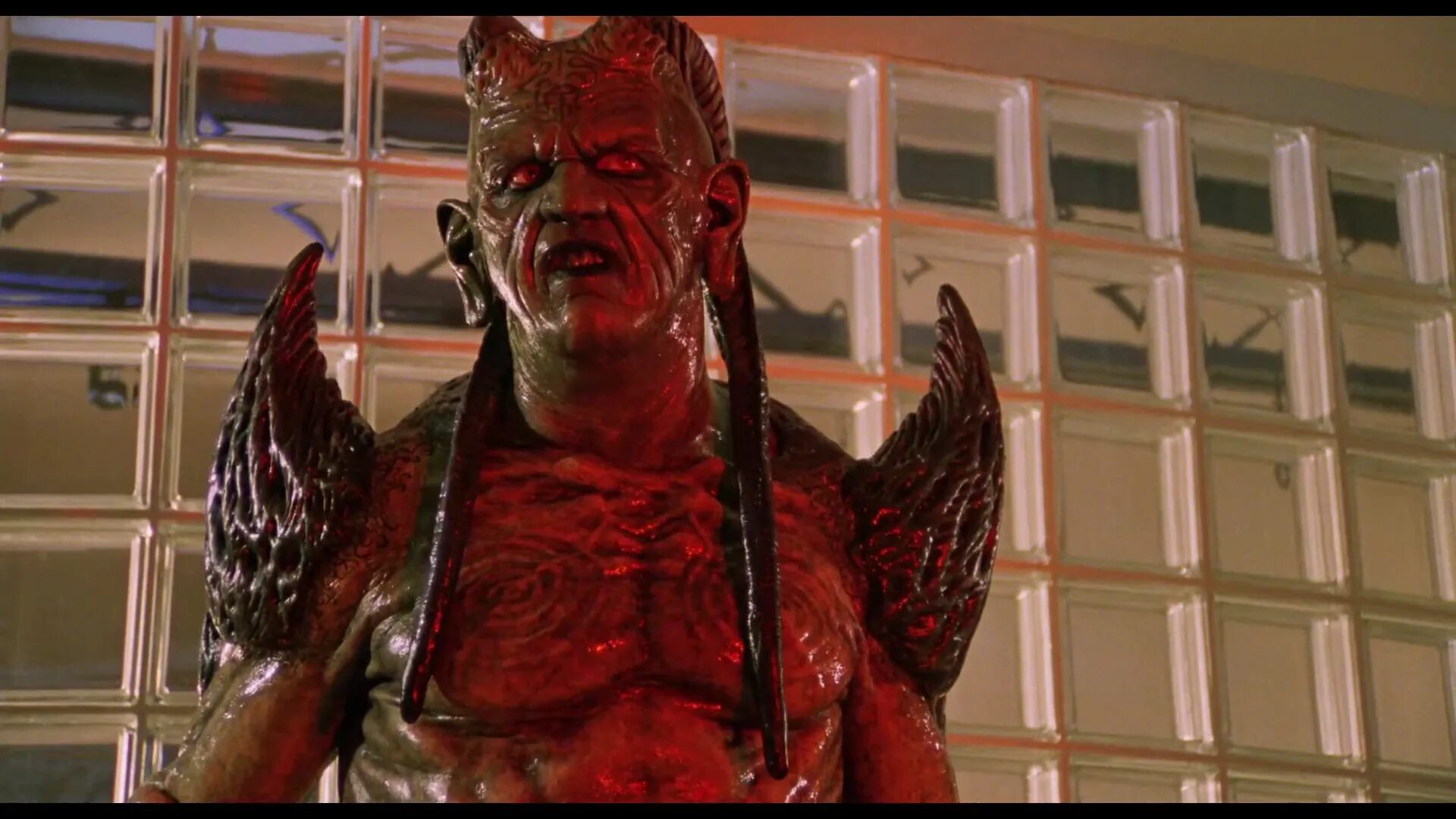 Исполнитель желаний 3: камень дьявола / wishmaster 3: beyond the gates of hell (2001). Исполнители желаний. Джин исполнитель желаний. Исполнитель желаний камень. Исполнитель желаний камень.