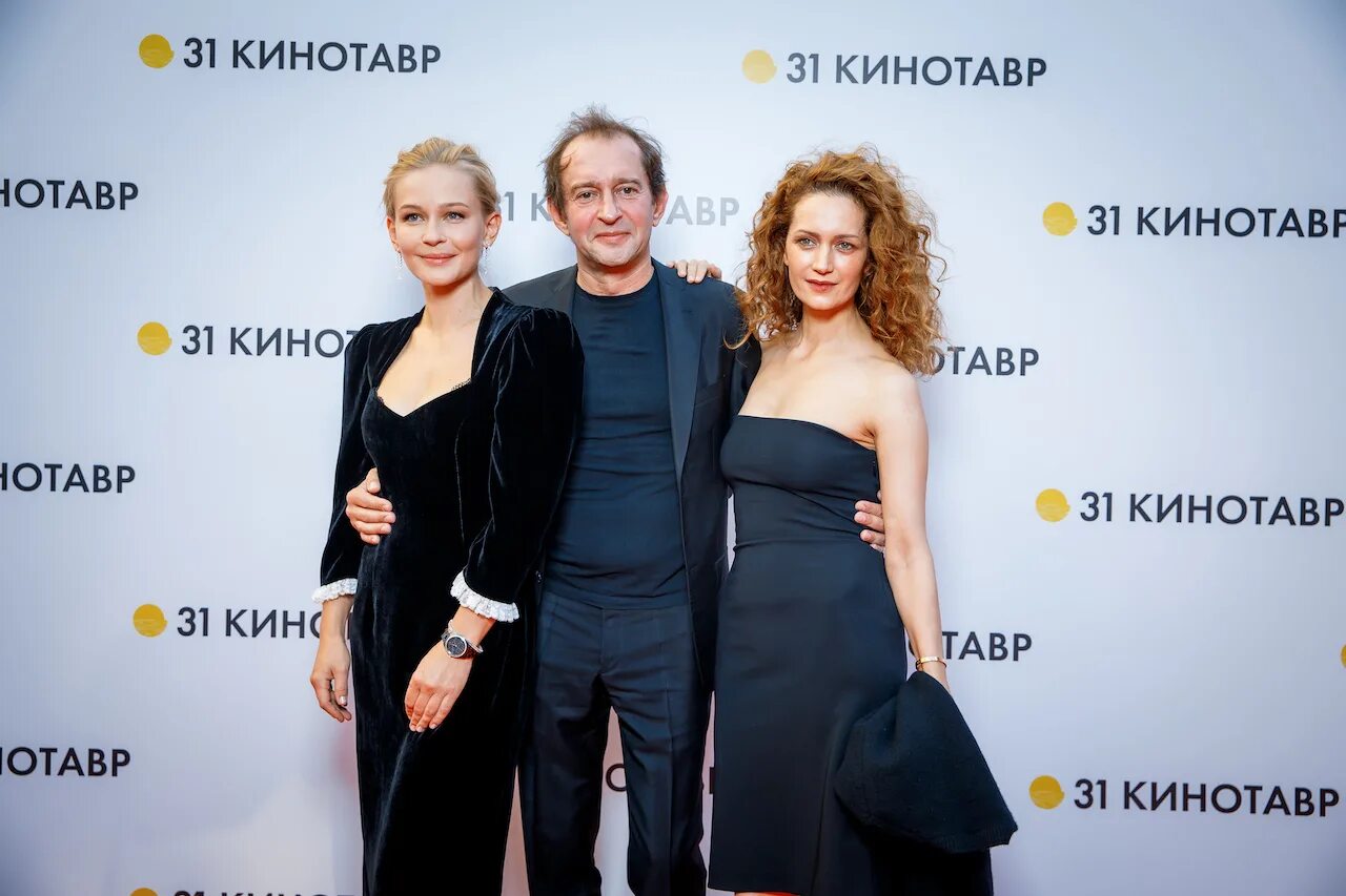 пересильд семейное положение. пересильд семейное положение. юлия пересильд с мужем. юлия пересильд с мужем.