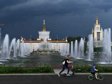 Когда включат фонтаны на вднх