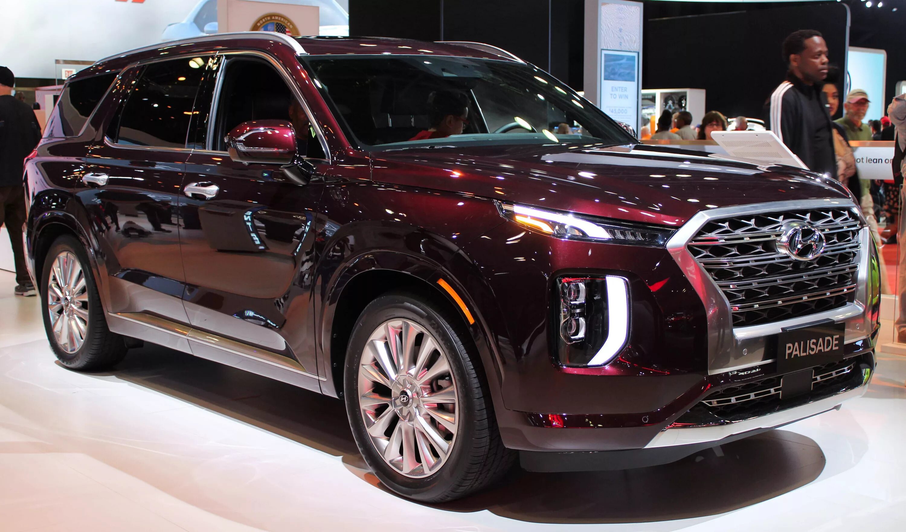 Самая большая новая. Новый Hyundai Palisade 2020. Hyundai новый кроссовер 2020 Palisade. Хендай Палисад 2022. Новый Hyundai Palisade 2021.