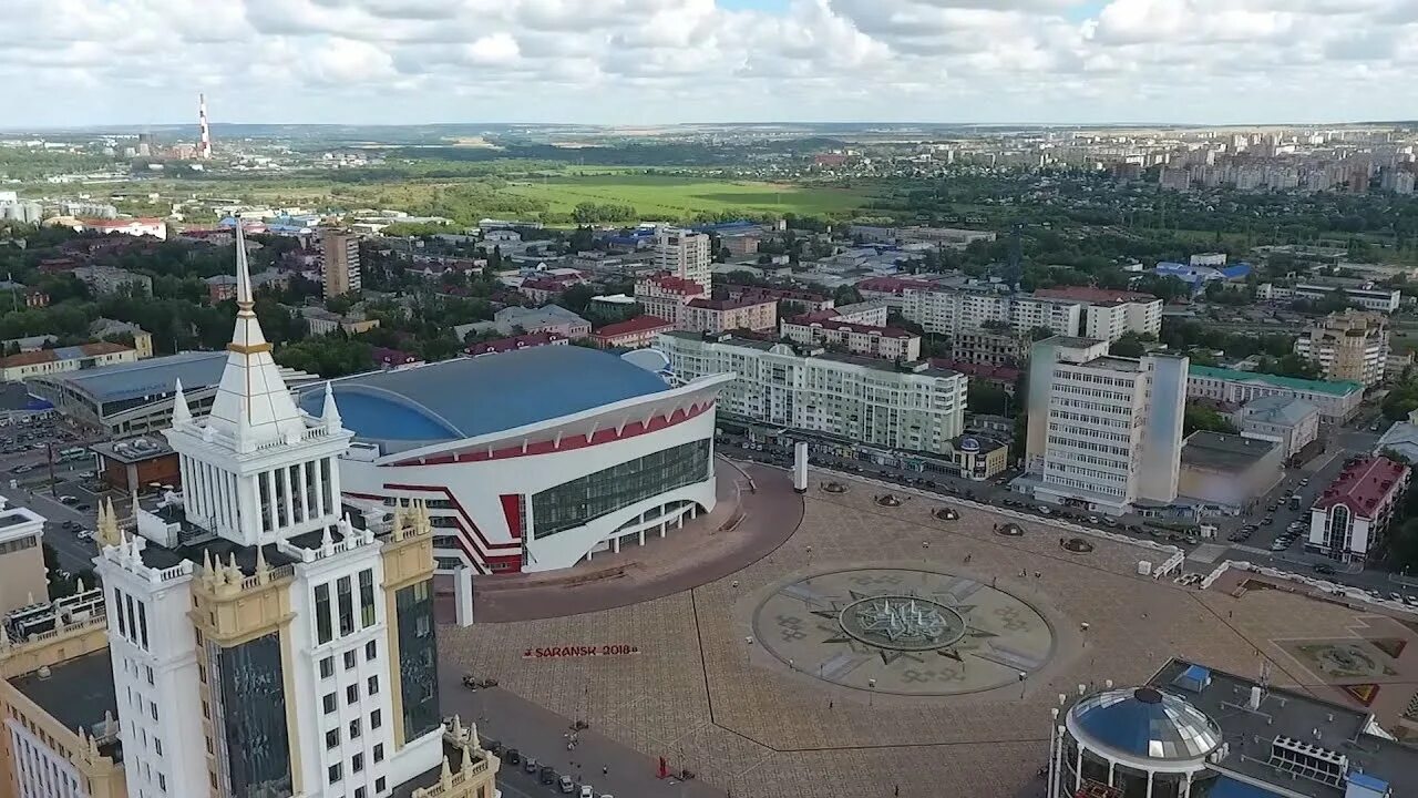 Памятник м.П Девятаеву