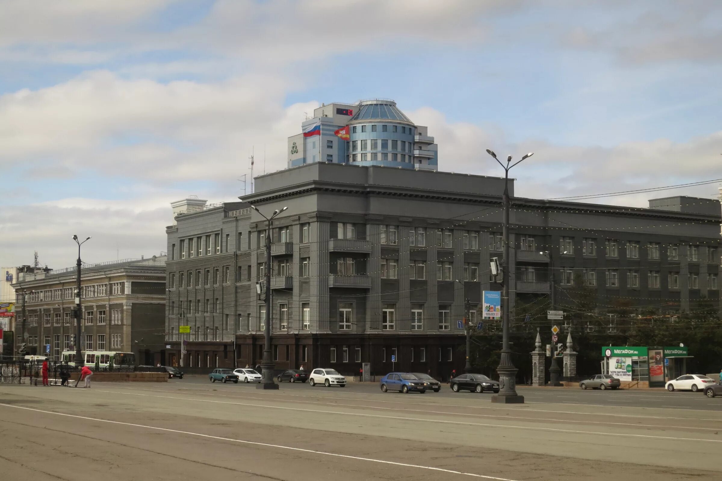 площадь революции 6. челябинский государственный академический театр. театр драмы челябинск здание. площадь революции станция метро москва. площадь революции 6.