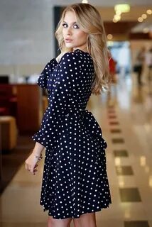 Платье в горошек 2024