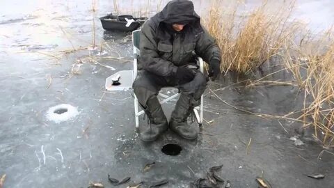 Ловля ротана зимой по первому льду