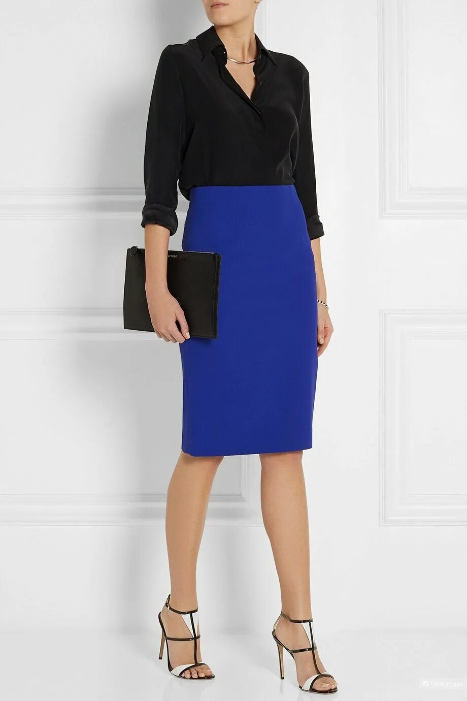 с чем носить синюю юбку карандаш. юбка карандаш подобрать верх. темно синяя кожаная юбка. образы с темно синей юбкой карандаш. синяя юбка карандаш.