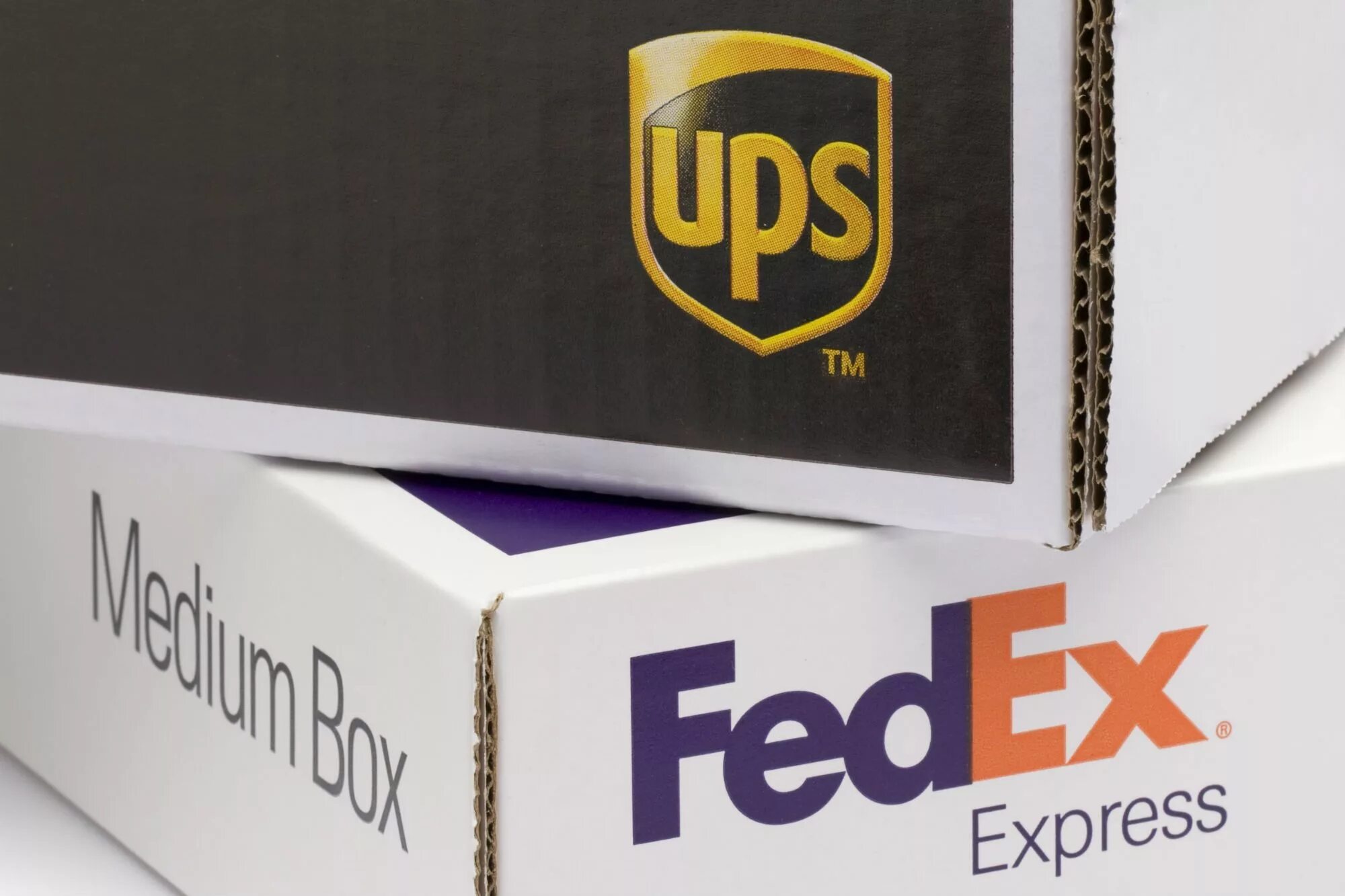 Ups FEDEX. Ups курьер. Ups коробки. Ups Express Box. United box