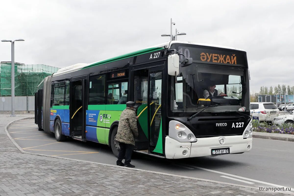 Автобус астана время. Автобус Астана. Irisbus citelis 18m АС Тана. Автобус Ирисбус Астана. Ивеко Сителис 12v Астана.