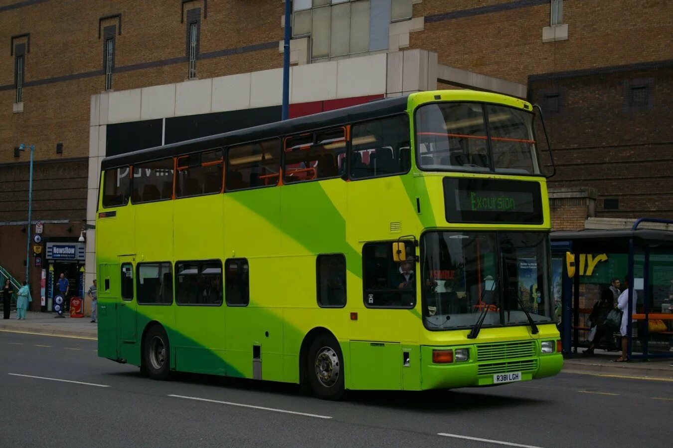 Зеленый общественный транспорт. Volvo Olympian. Двухэтажный автобус МАЗ. Зеленый автобус МАЗ. Автобус Вольво 103.