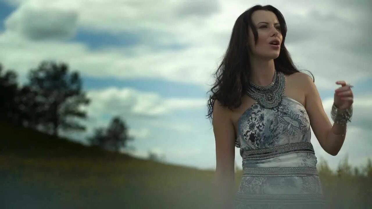 Хана песня как дитя. Клип берегите своих детей. дитя клипы.