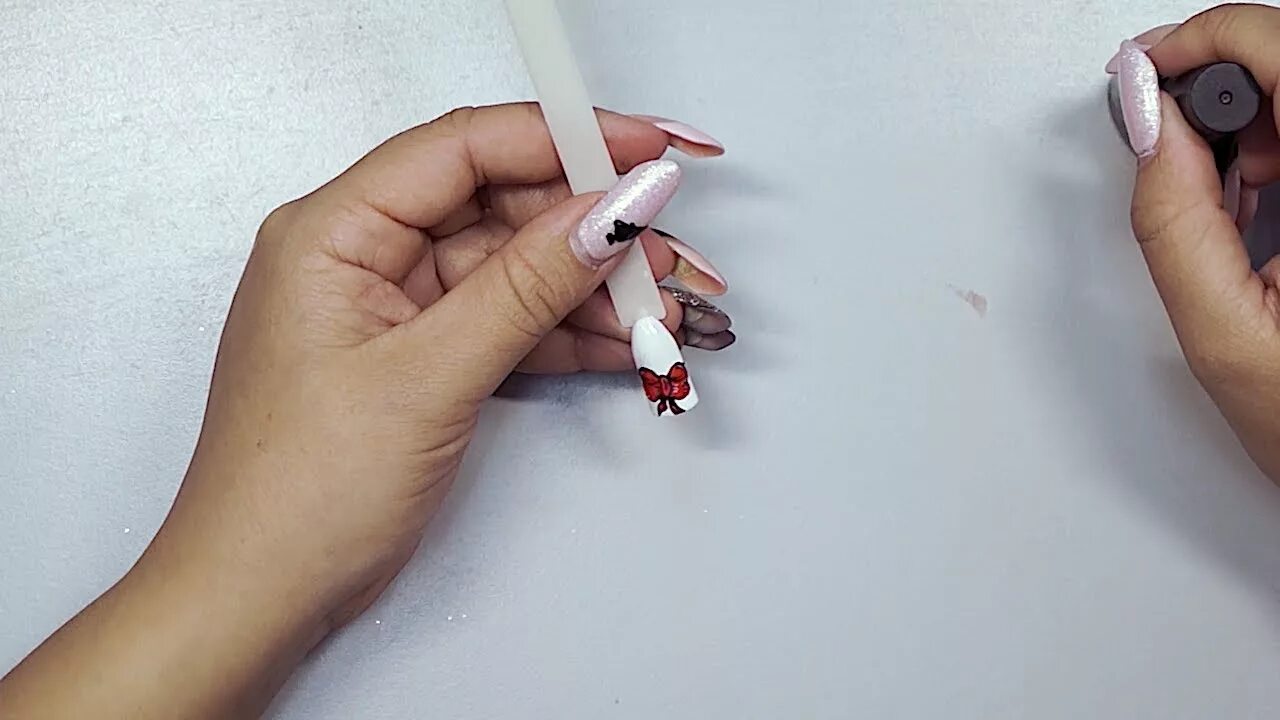 Как снять бантики с ногтей Pin by Ariane Lewis on NAILS!!! Bow nail art, Nail art tutorial, Cute nail desig