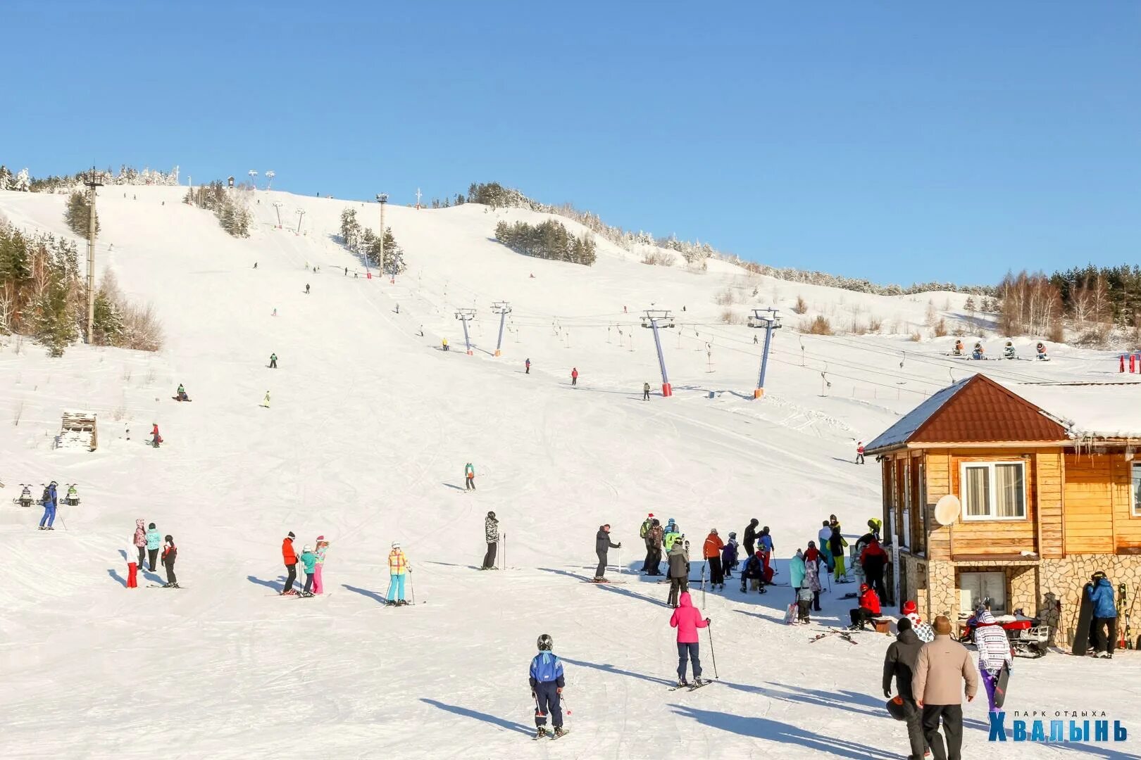 Трасса. Хвалынск горнолыжный комплекс. Горнолыжный склон хвалынь. Горнолыжка хвалынск. Хвалынь горнолыжный комплекс где находится.