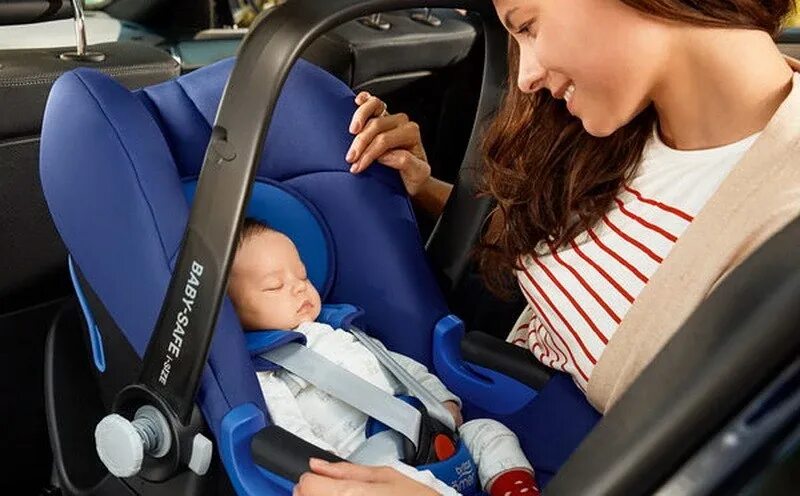 Люлька до скольки месяцев. Britax Roemer Baby-safe 2 i Size. Britax Romer автокресло 0+. Автокресло Britax Romer Baby safe 2. Автолюлька Britax Romer Baby-safe i-Size.