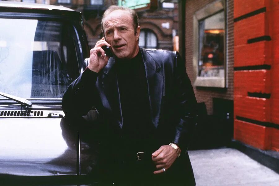 голубоглазый микки 1999