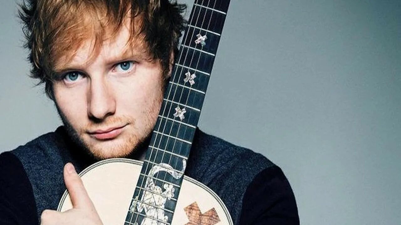 Let her go ed sheeran перевод. Эд Ширан. Картина Эда Ширана. Дебютный альбом Эда Ширана. Эд Ширан с гитарой.