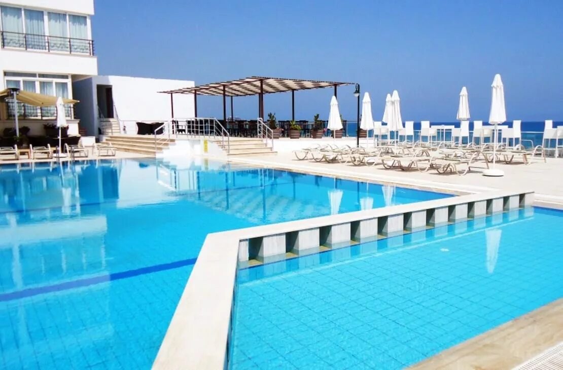 Ada beach. Турция адана пляж. пляж ада (ada beach). северный кипр отели. адана отели.