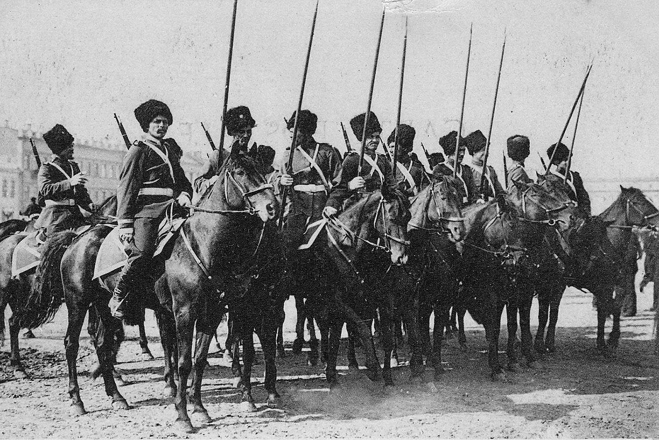 Казачьи войска в первой мировой войне. Уральские казаки 1914. Казаки в 1 мировой войне. Казачество "казаки на Северном Кавказе" 1860.