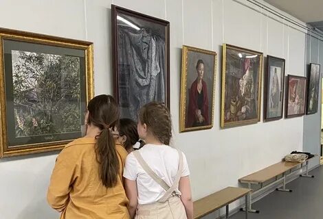 Московская художественная школа при рах