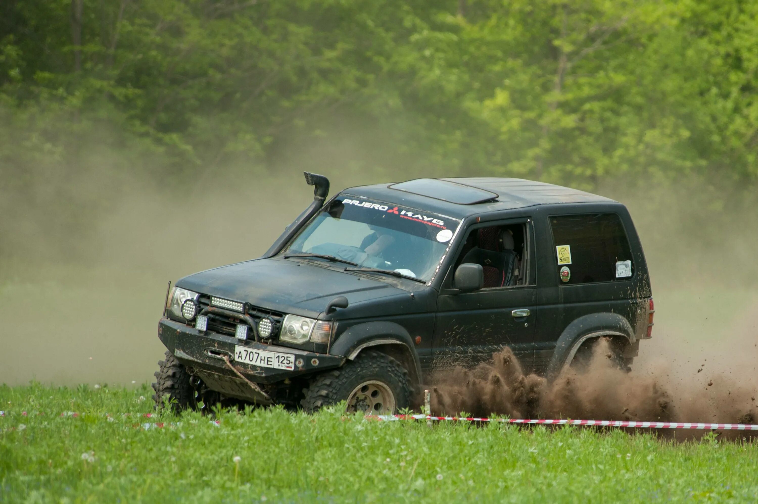 MMC Pajero 2. Митсубиси Паджеро 2 купе. Митсубиси Паджеро стенс. Паджеро 2 для экспедиций. Mmc pajero