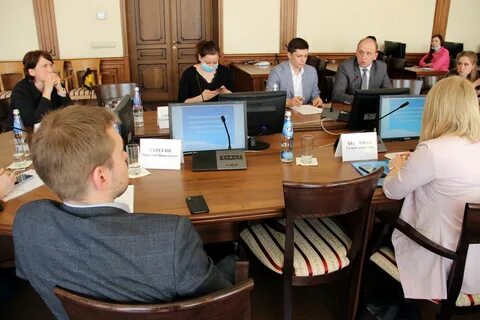 Главный специалист образование