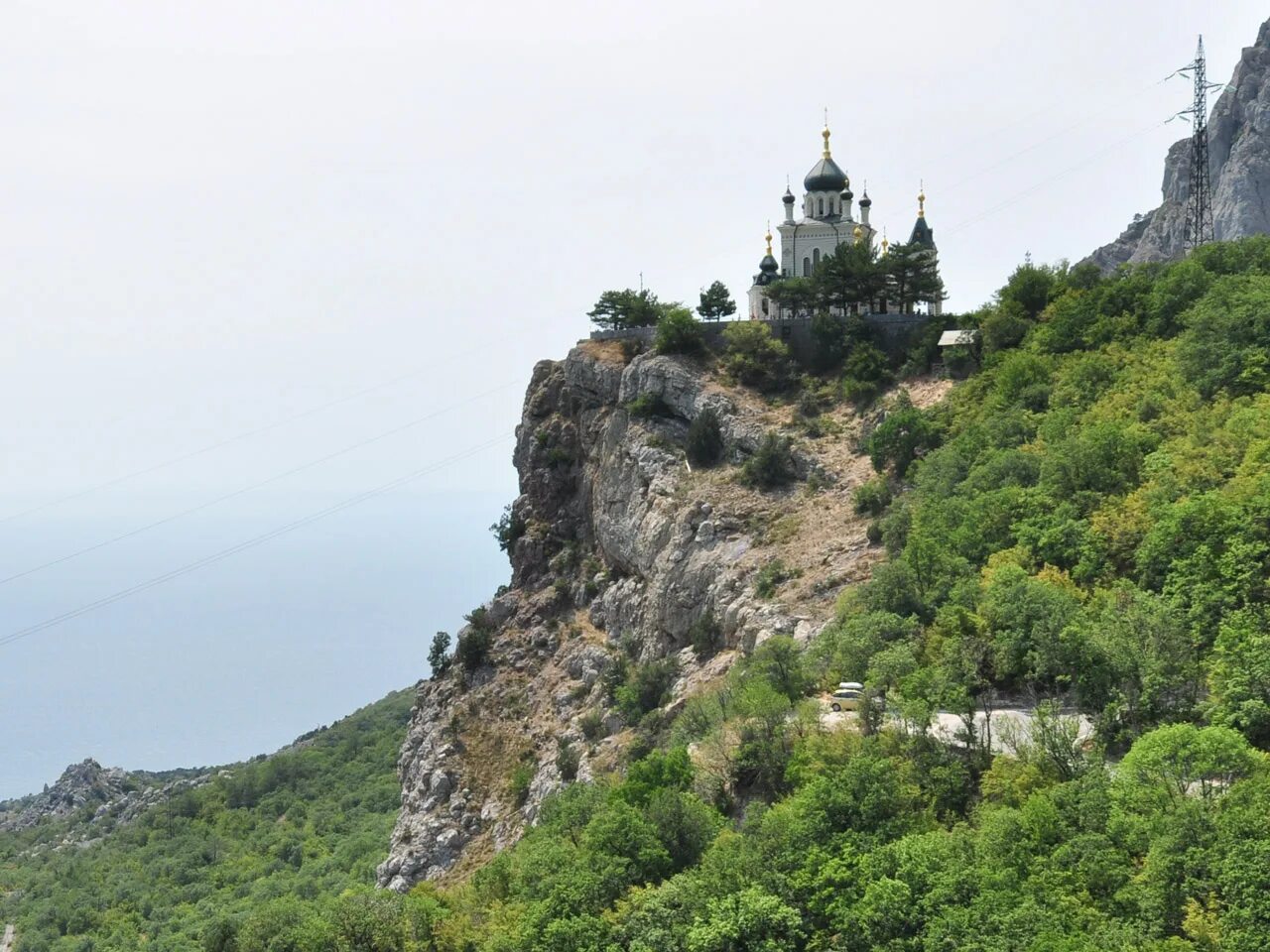 Святыни крыма. Монастыри крыма. горный монастырь в крыму. святые места крыма исцеляющие. паломнический тур.