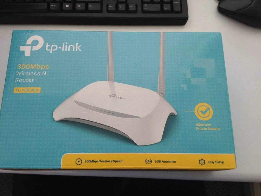 Роутер tp link tl wr840n. TP-link TL-wr840n индикаторы. Роутер WIFI ТП линк индикатор. Роутер TP link TL wr840n мигает оранжевый. TL-wr840n.