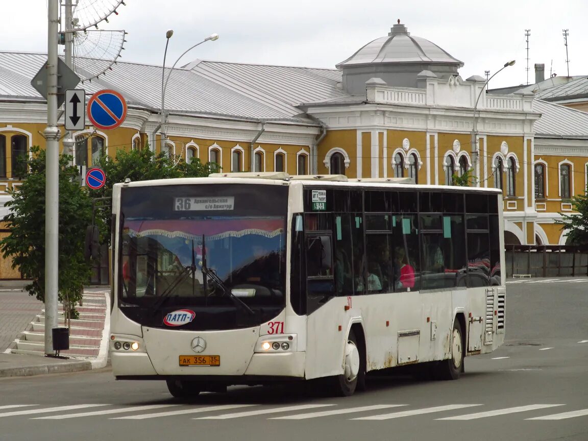 Маршрутка 371 нижний новгород. Вологда Олимп 371. 36 Автобус Вологда. 36 Автобус 36 36 автобус 36 36 36 автобус 36. Автобус 371.