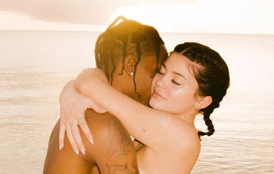 Девушка трэвиса скотта. Travis Scott Kylie.