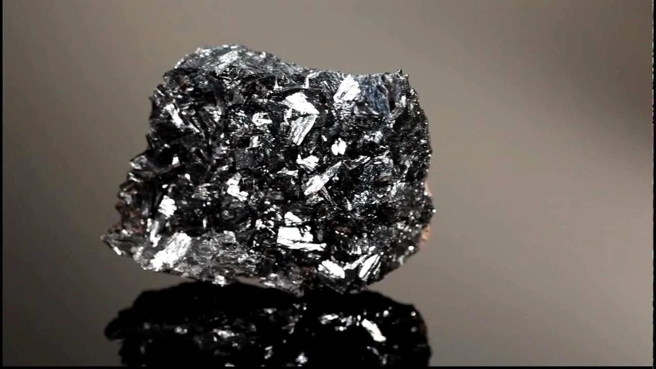 Манганит минерал. Манганит фото. Манганит Википедия.