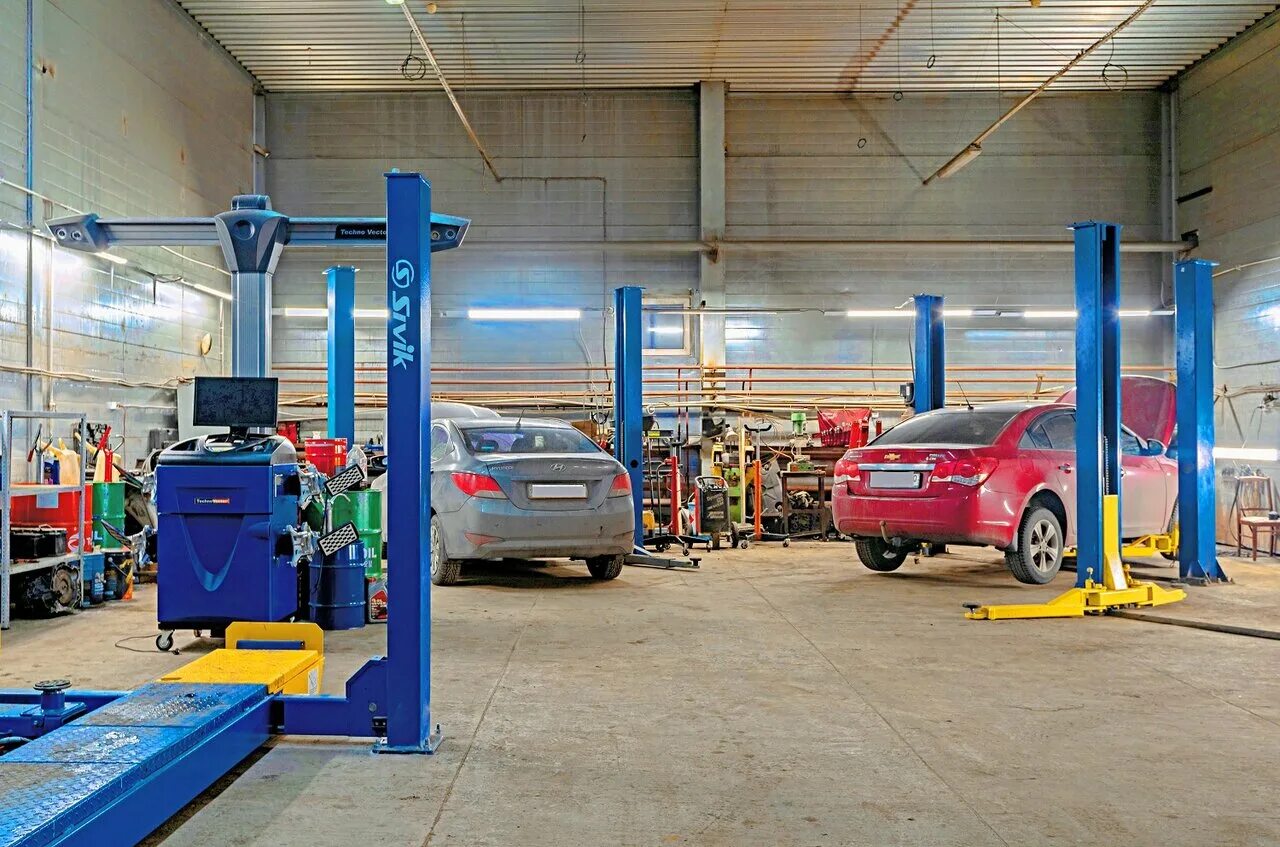 Автомастерская. Автосервис сервис. Автосервис. Сто питер автосервис. Большой автосервис.