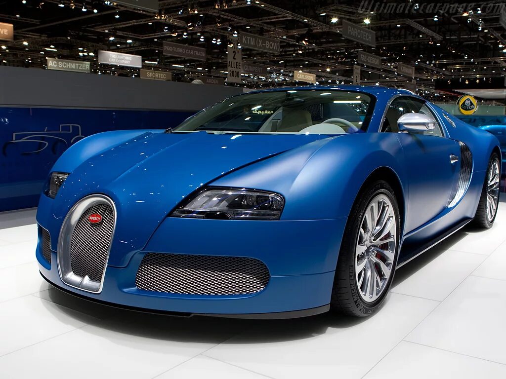 Бугатти 2023. Bugatti Veyron 2023. Бугатти Вейрон 2023 года. Bugatti Veyron bleu centenaire. Bugatti чья