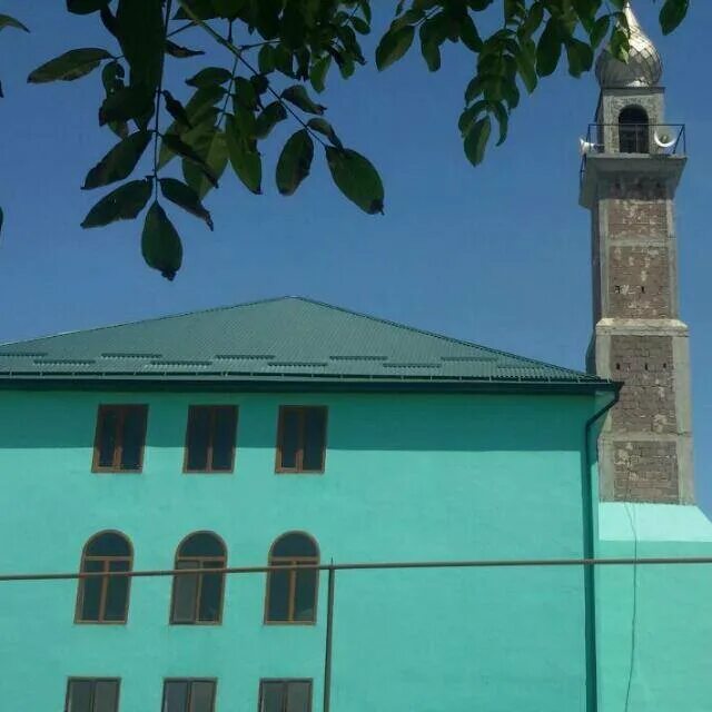 Восточная мечеть в хасавюрте. Хасавюрт центральная мечеть яхья. Центральная мечеть хасавюрт ул буйнакская. Центральная мечеть хасавюрт. Восточная мечеть хасавюрт хасавюрт.