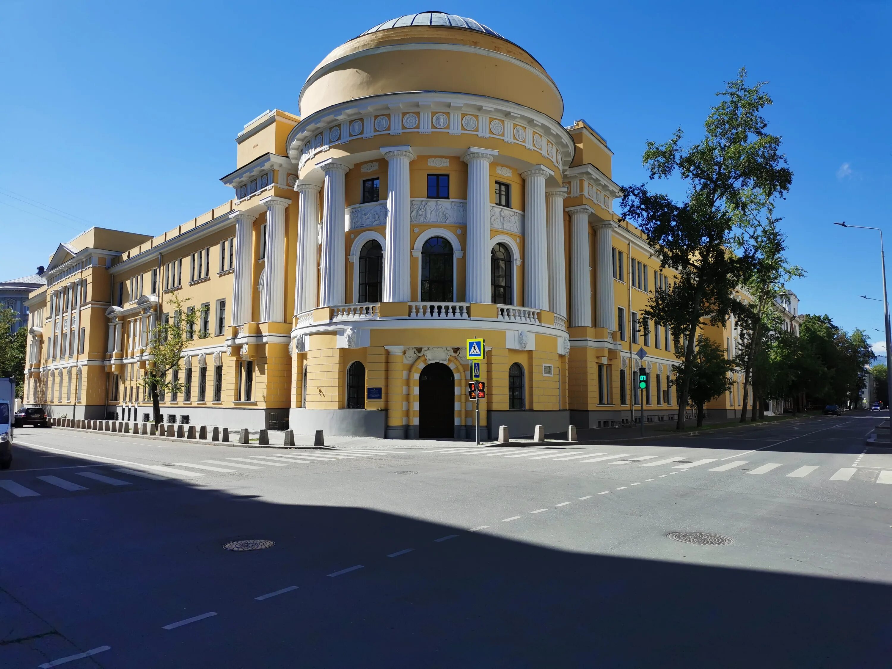 Мпгу пироговская 1. Мпгу здание. Московский государственный педагогический институт им в. Мпгу московский педагогический государственный университет. Мпгу музыкальный факультет москва.