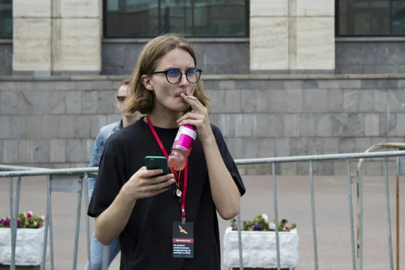 Светов и настя. Светов девушка. Твит светова. Девушка михаила светова. Девушка михаила светова.