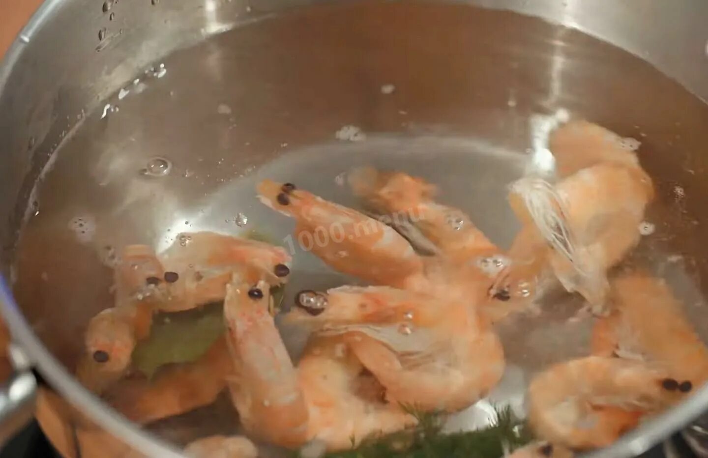 Салат с креветками и яйцами вкусный рецепт с фото пошагово и видео