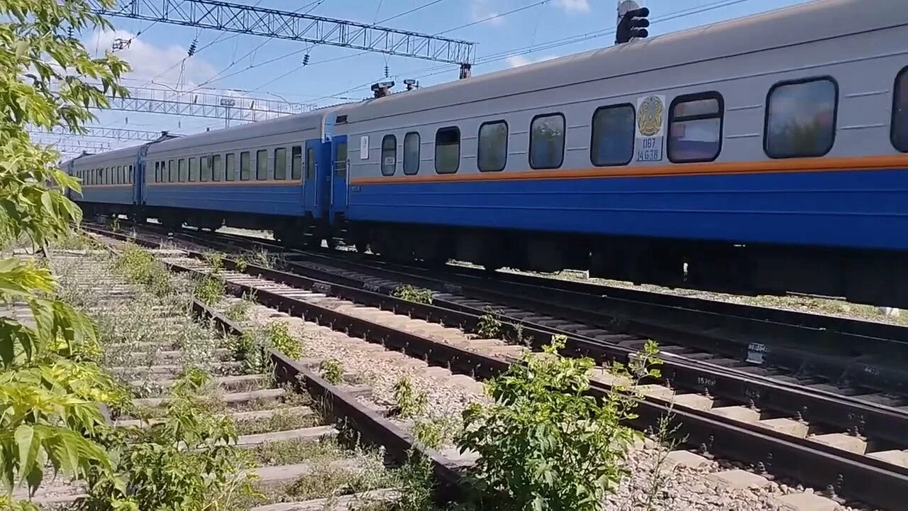 Поезд 114ц. ТЧЭ-11 Астана. Поезд Казань Алматы. 114 Казань Алматы. Поезд 122ц, Астана — семей.