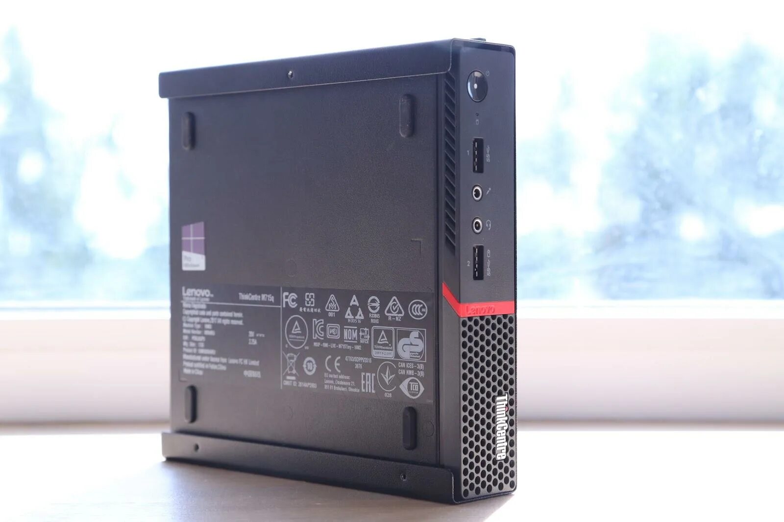 Lenovo thinkcentre m720q