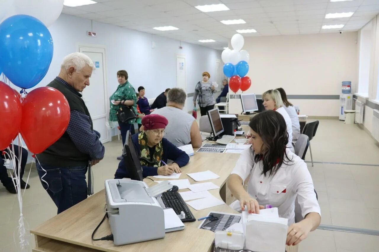 Поликлиника в озерах. Открытие поликлиники 180 в Строгино. Госпрограмма здравоохранение Подмосковья. Курилово амбулатория открытие. Майя городская больница 3.