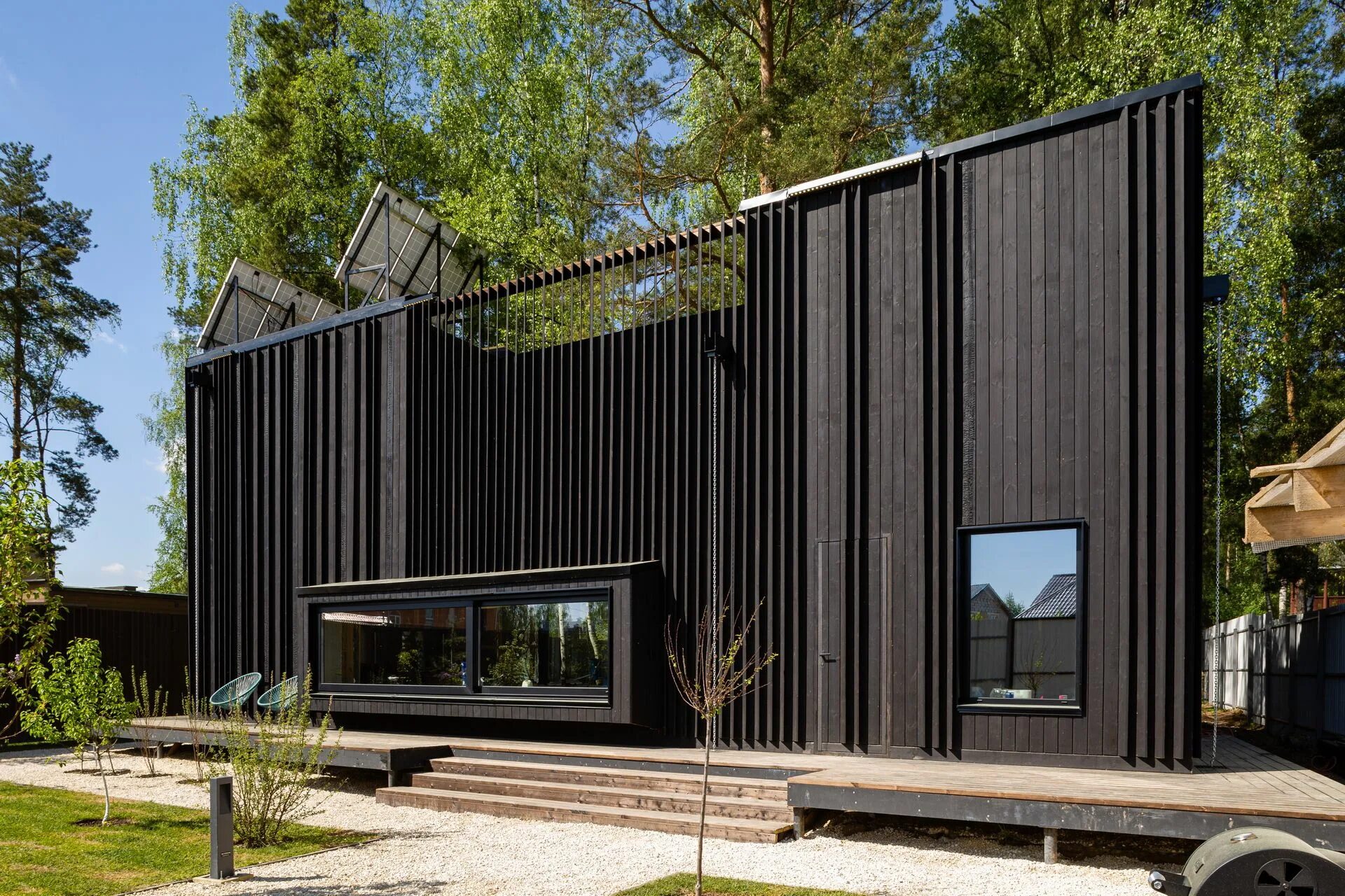 Archiwood. Дом из бруса современный дизайн. Современные дома в восточной архитектуре. Дом в объеме. Дом 2 этаж крыша.