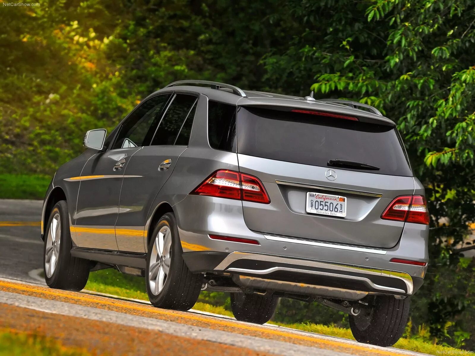Benz ml 350 4matic. Mercedes-benz ml 350 4matic. mercedes-benz m-class ml 350. mercedes ml 4 matic. mercedes benz ml350 4matic 2012.