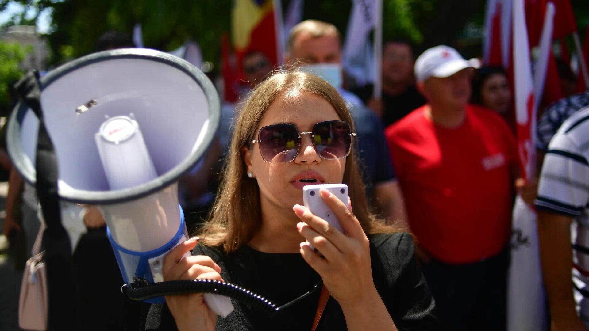 Оппозиция в Молдавии. Митинги в Молдове. Протесты в Молдавии. Оппозиционные партии Латвии. Журналисты риа новости