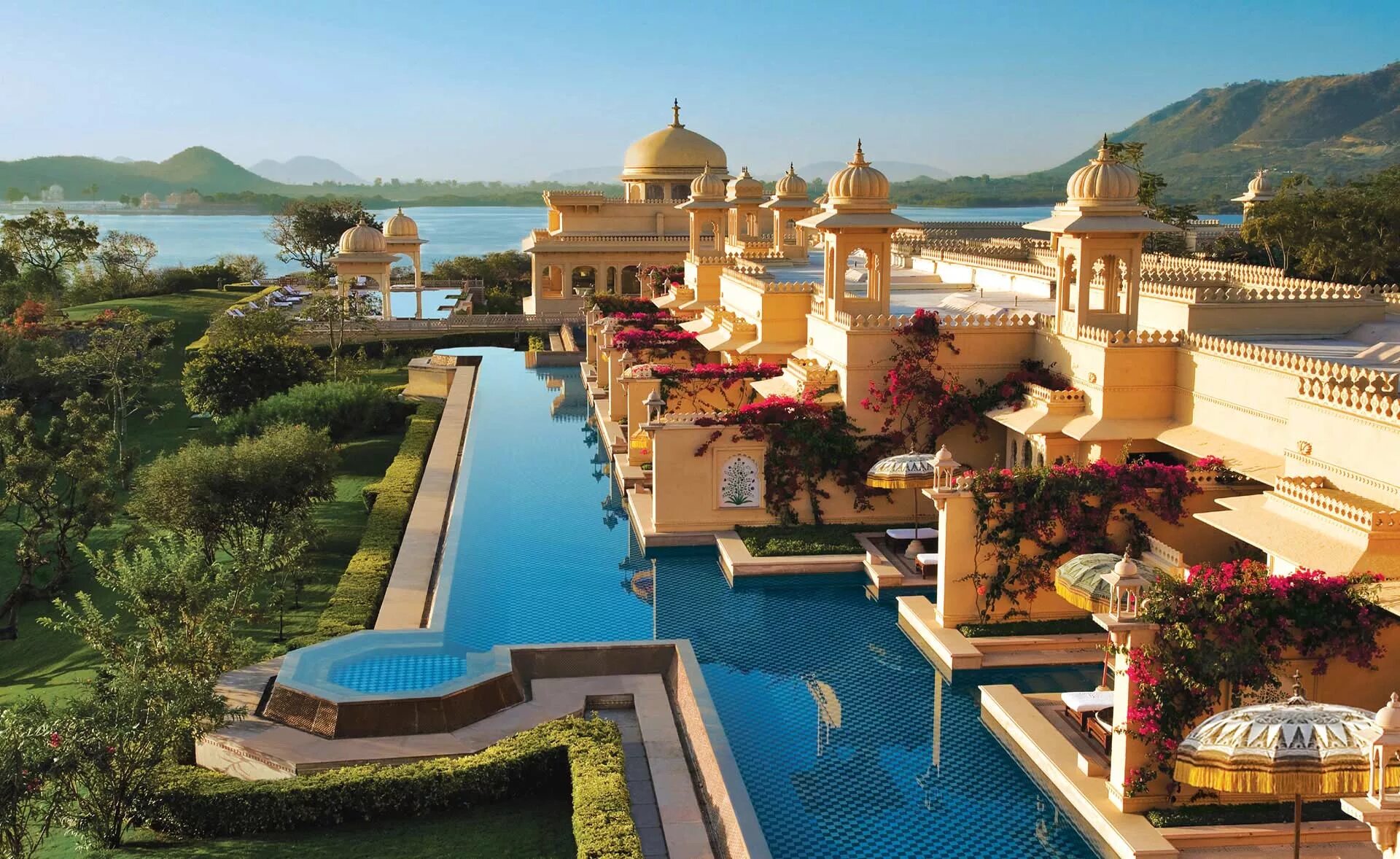 Очень красивые отели. The Oberoi Udaivilas, Индия. The Oberoi Udaivilas Udaipur. Отель — the Oberoi Udaivilas. Оберой отель в Индии.