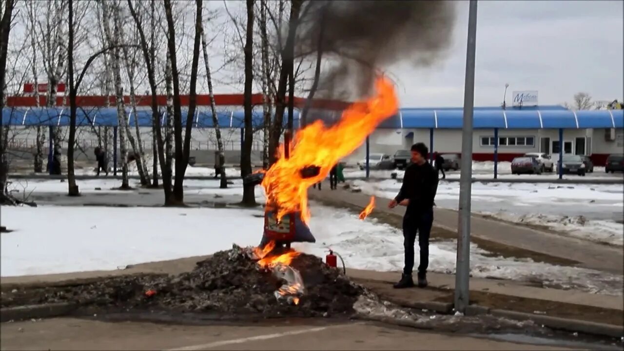 Типичная шатура новости сегодня. Шатура макдональдс. Масленица в Шатуре. Типичная Шатура происшествия. Магдольнас в Шатуре.