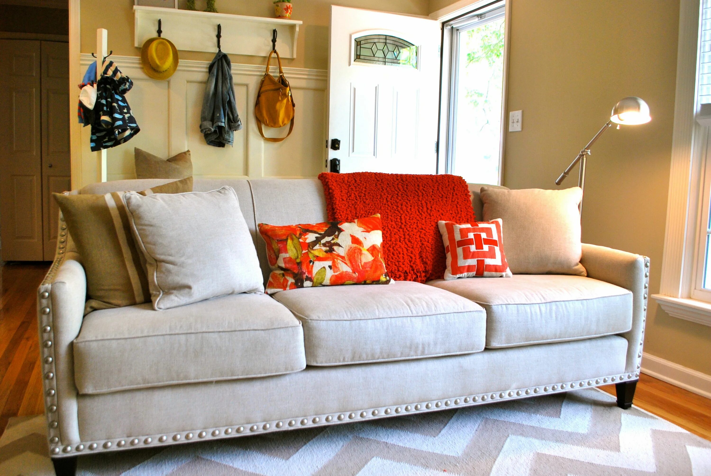 Красивые диваны. Красивый диван в интерьере. Модные диваны. Красивые диваны в гостиную.