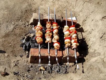 3 кг шашлыка на сколько