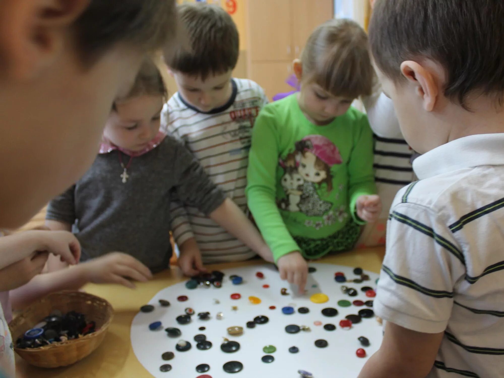 Малыши карандаши ханты-мансийск. Центр развития интеллекта. Реклама центр интеллектуального развития вектор. Детский центр балаково. Муравленко.