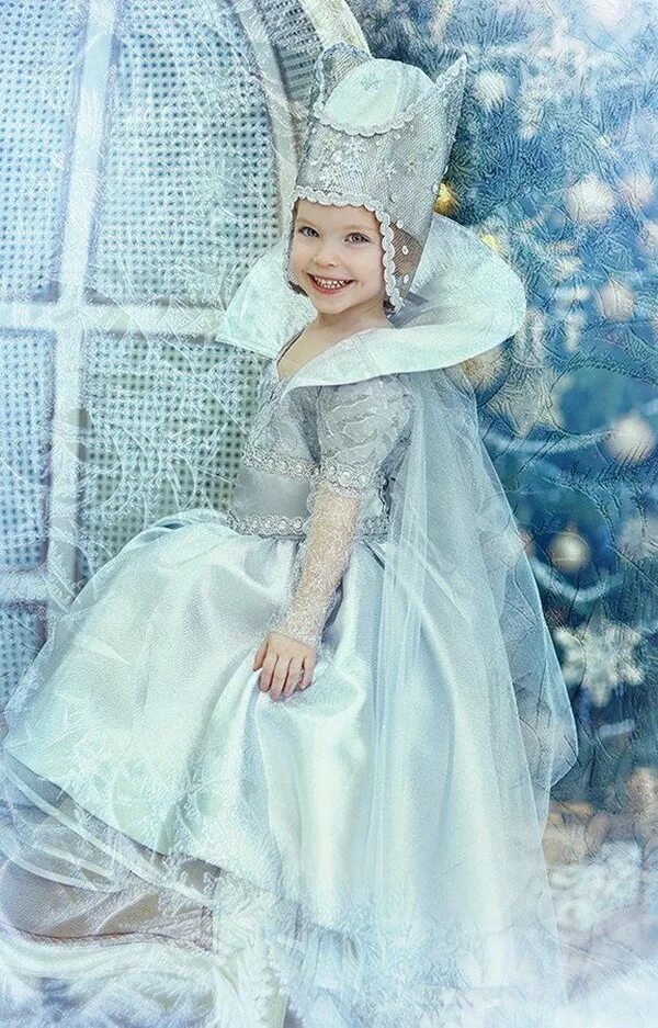 костюм снежная королева карнавалия. фото костюма снежной королевы. снежная королева костюм. карнавальный костюм снежная королева взрослый. снежная королева костюм.