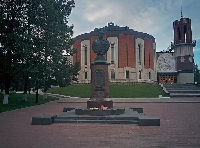 Сайт г жукова. Город Жуков музей Жукова. Музей Жукова в Калужской области. Музей в городе Жуков Калужская область. Город Жуков Калужской области достопримечательности.