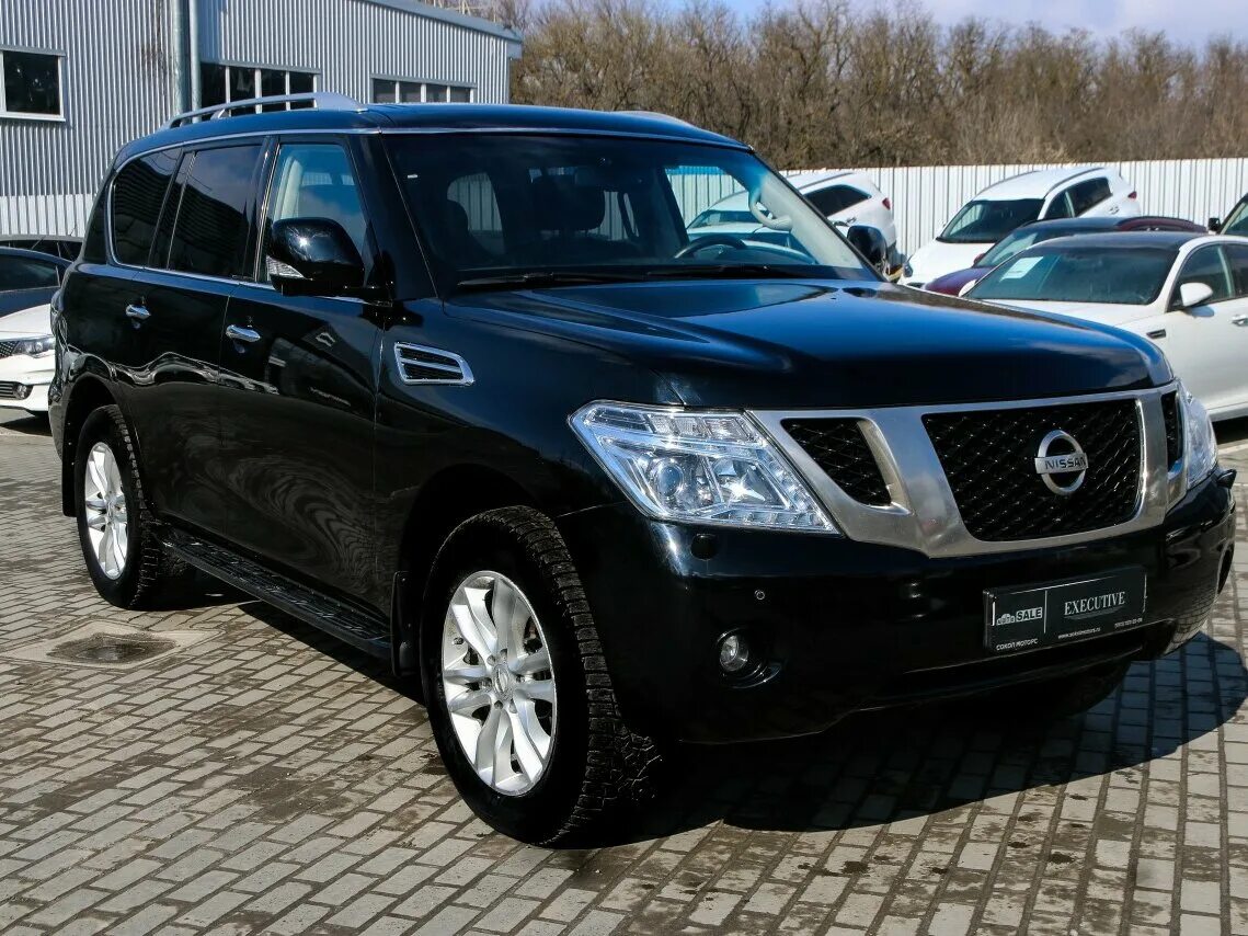 Nissan patrol 2010-2019. Ниссан патрол y62. Ниссан патруль авито. Ниссан patrol 2013. Ниссан патруль авито.