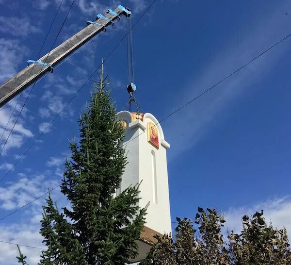 Памятник ставят православным