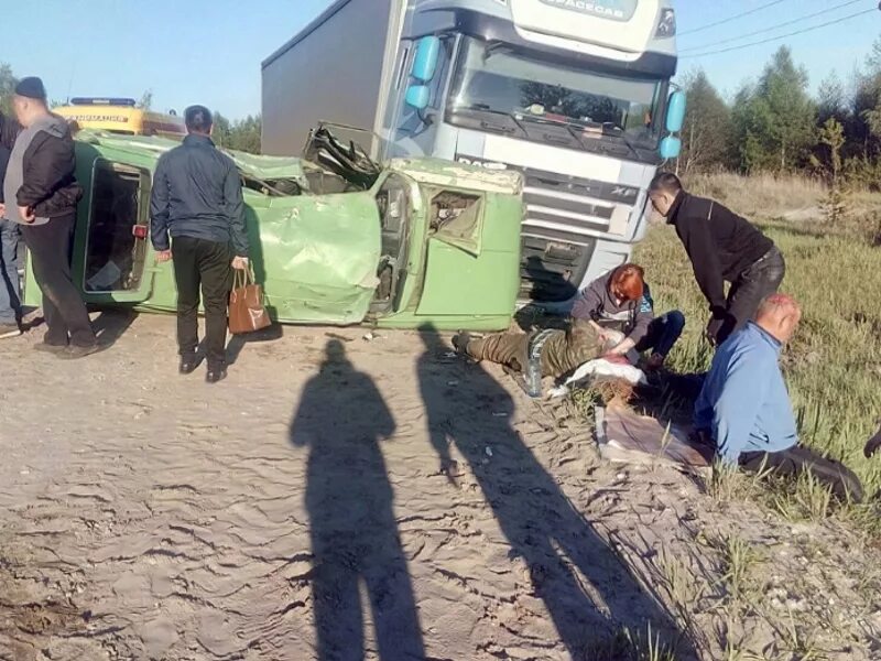 Новости брянск и брянской области свежие. Авария в Брянской области сегодня. Происшествия Киваи Брянская область. Фуры Брянск.